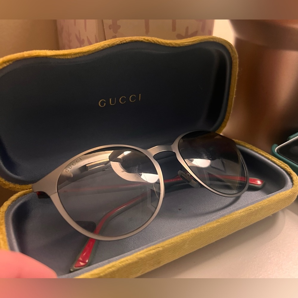 Gucci sunglasses